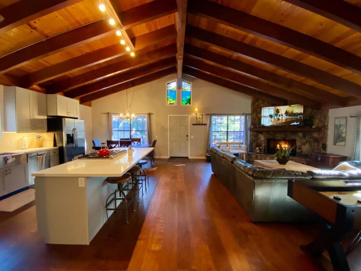 Winter Getaway Spa Fire-Table Close To Slopes Big Bear Lake Exterior photo